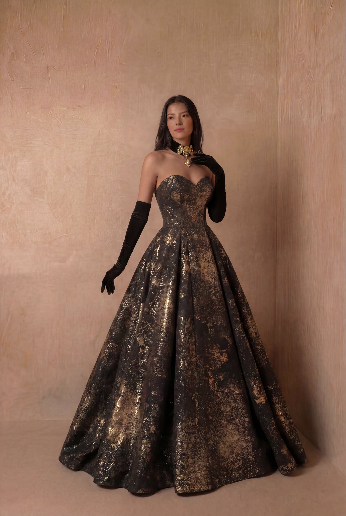 Black And Gold Gothic Wedding Dress With Sequin - Gothic Strapless Bal WonderlandByLilian Black And Gold Gothic Wedding Dress With Sequin - Gothic Strapless Bal WonderlandByLilian