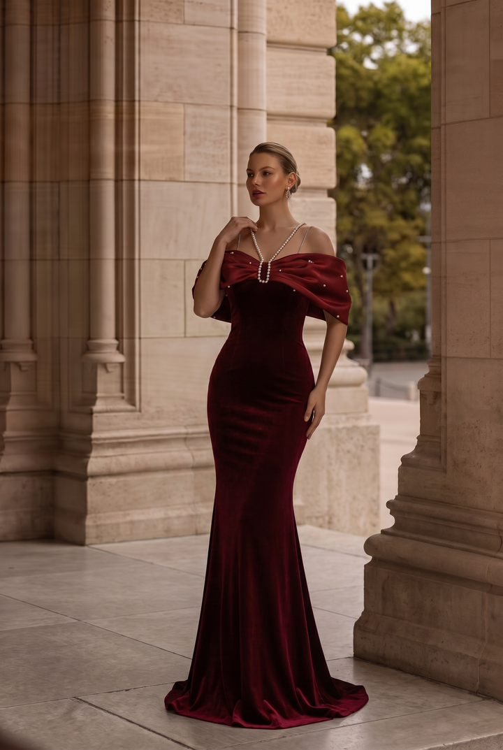 Burgundy Velvet Mermaid Formal Dress With Pearl Chain - Plus Size