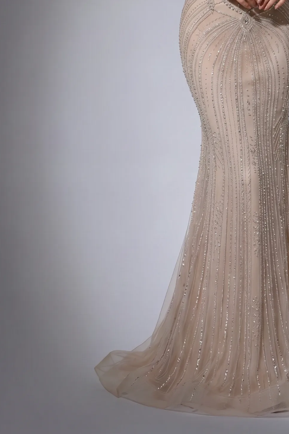 Champagne Beaded Mermaid Evening Gown with Off-the-Shoulder Fringe Sleeves and Illusion Corset Bodice – Luxury Formal Dress Plus Size