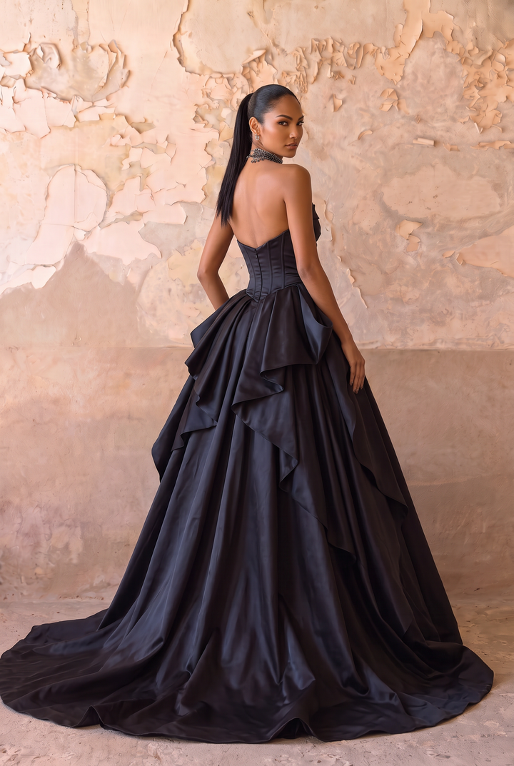 Classic Gothic Black Strapless Wedding Dress Plus Size