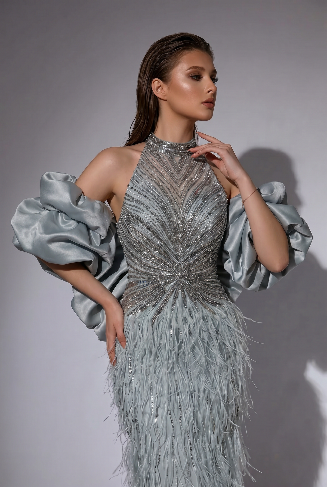 Dusty Blue Feather Mermaid Evening Gown with Crystal Beaded Halter Neck and Detachable Puff Sleeves – Luxury Formal Dress Plus Size