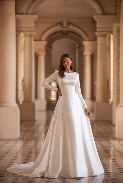 slim a line wedding dress Elegant Lace Sleeves Plunging Neck A-line Chiffon Every stitch and seam is imbued with the artisans dedication to beauty and quality Spaghetti Strap Lace & Silk