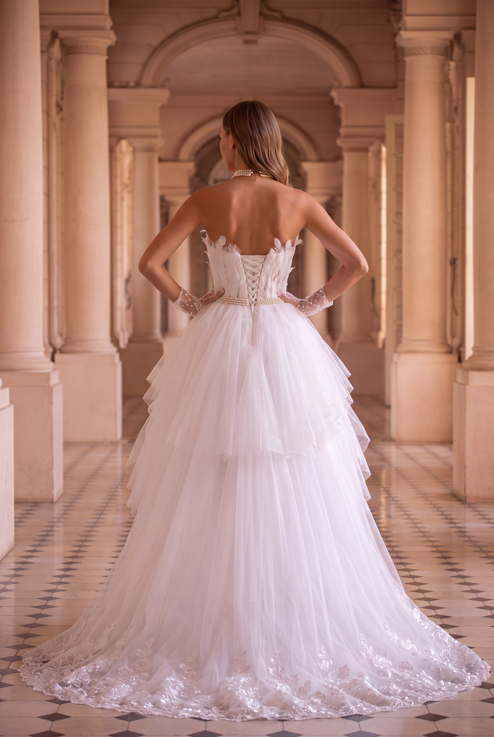 Elegant White Layered Tulle Ruffle Dress - Feather-Accented High-Low Wedding Dress Plus Size
