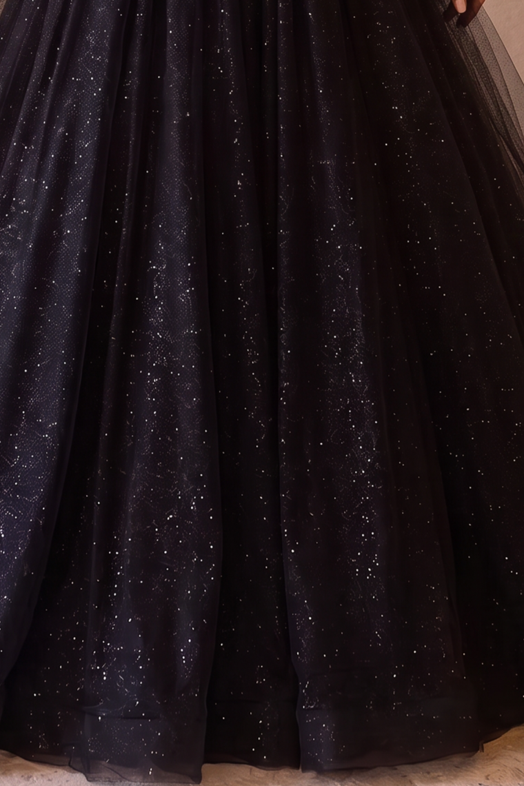 Gothic Black Dress for Wedding Party - Tulle Ball Gown with Beaded Straps and Ruffle Train Plus Size