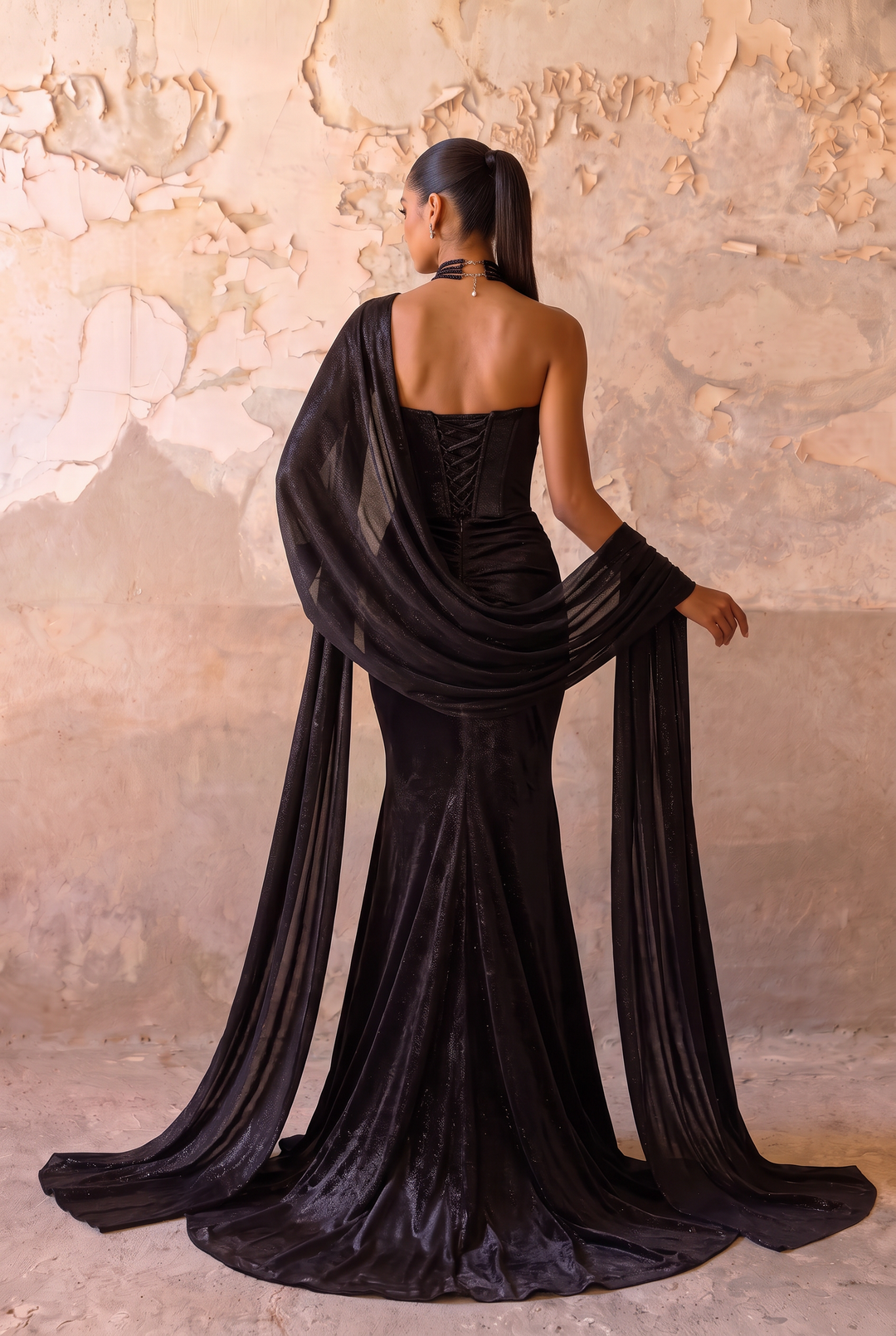 Gothic Black Mermaid Evening Dress with Shawl – Elegant Formal Gown with Strapless – Sparkling Black Evening Gown Plus Size