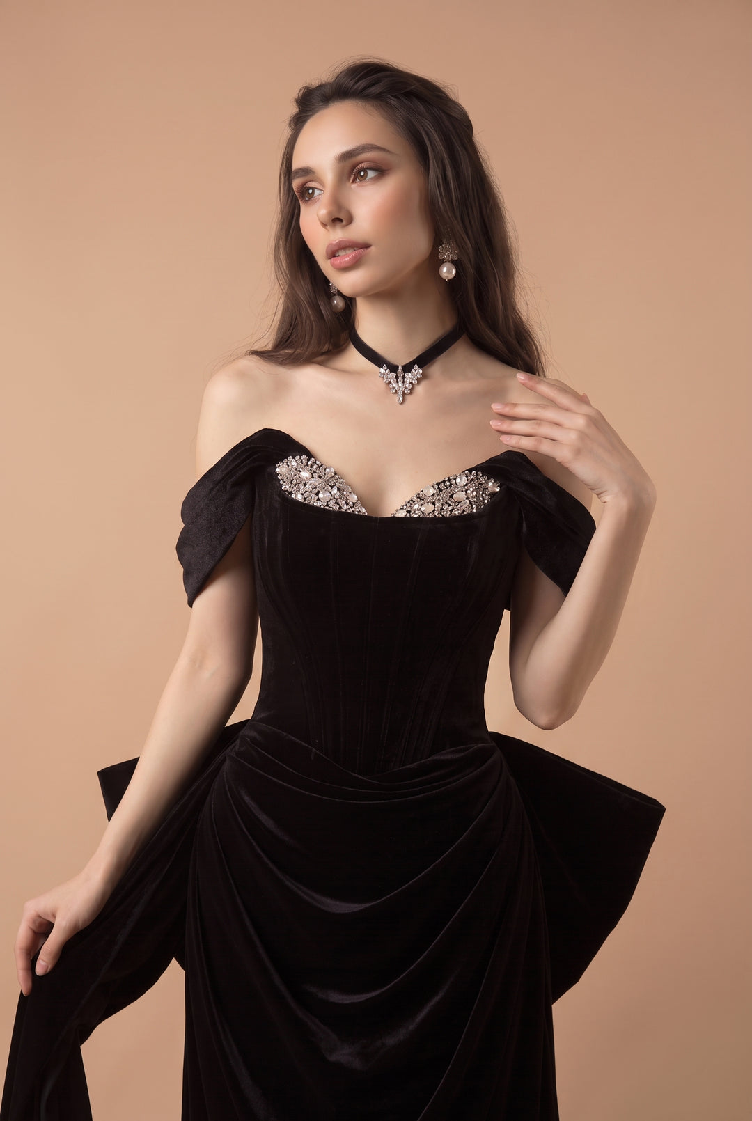 Gothic Black Off the Shoulder Velvet Evening Gown with Oversized Bow - Draped Mermaid Dress Plus Size