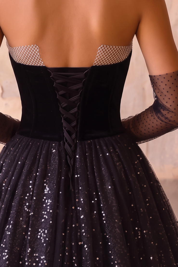 Gothic Black Sequin Tulle Wedding Dress with Velvet Bodice -Black Corset Ball Gown Plus Size
