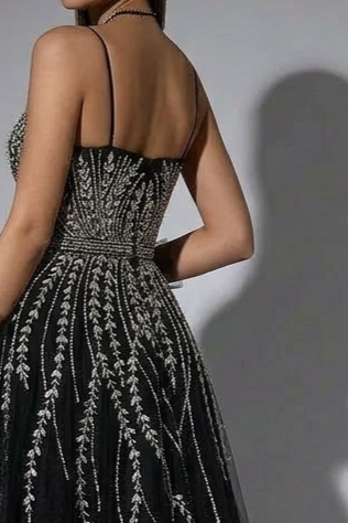 Gothic Black Sequin and Tulle Evening Gown - Elegant Sequin Dress with Spaghetti Straps Plus Size