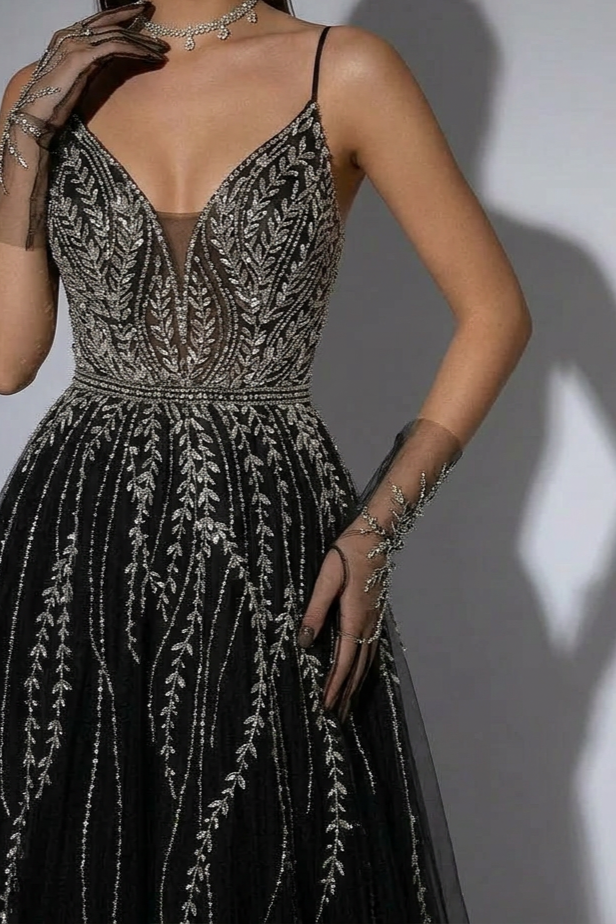Gothic Black Sequin and Tulle Evening Gown - Elegant Sequin Dress with Spaghetti Straps Plus Size