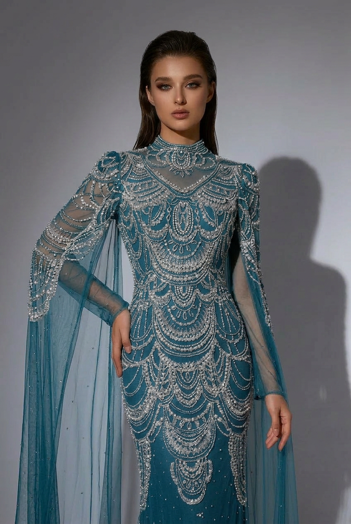 Gothic Blaues Pailletten Abendkleid mit Cape-Ärmeln - Hübsches Paillettenkleid mit Perlenbesatz in Übergröße