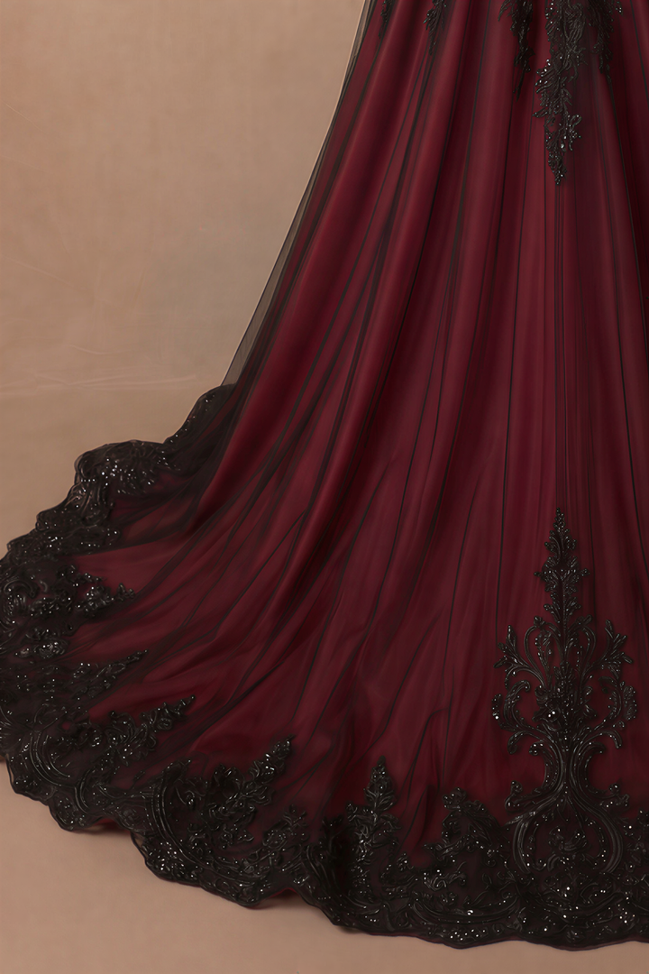 Gothic Burgundy Black Long Sleeve A-Line Wedding Dress with Floral Lace Embroidery Plus Size