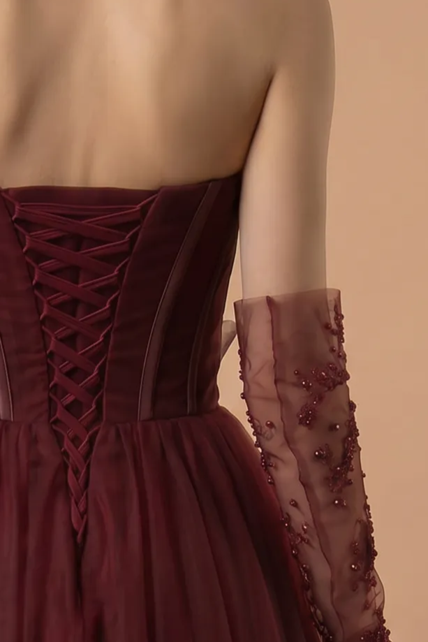 Gothic Strapless Burgundy Tulle Wedding Dress With Asymmetric Gauze Plus Size
