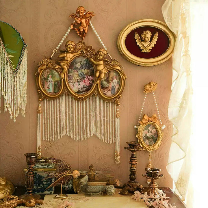 Vintage Retro Hand-Craft Cherub Wall Frame – Handmade Resin Picture Frame with Baroque Angels and Beaded Fringe