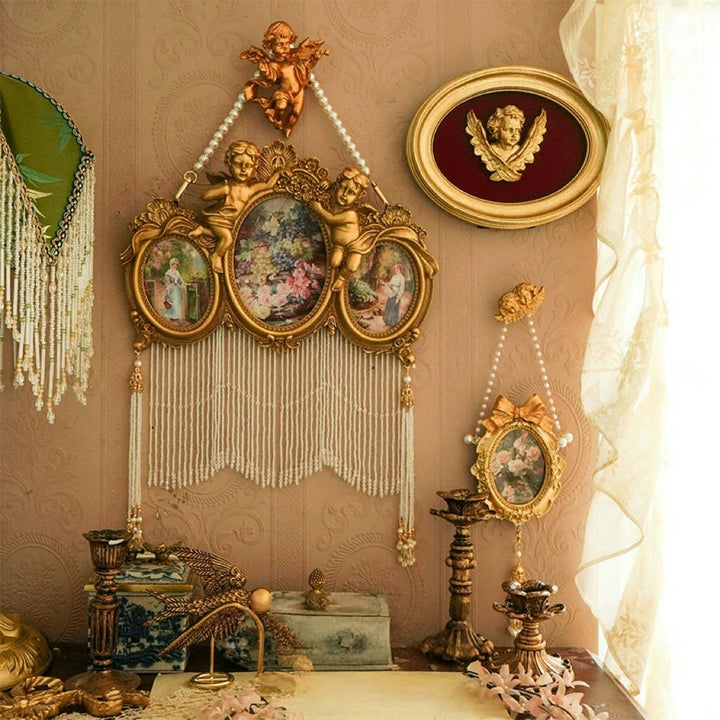 Vintage Retro Hand-Craft Cherub Wall Frame – Handmade Resin Picture Frame with Baroque Angels and Beaded Fringe