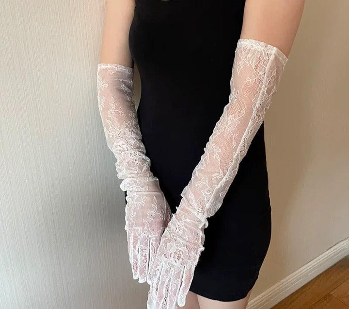 Vintage-Inspired Long Bridal Lace Gloves - Elegant Wedding Gloves