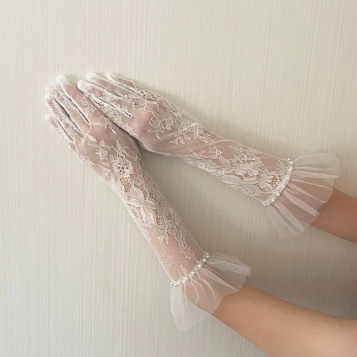 Elegant White Lace Bridal Gloves with Tulle Ruffles and Pearl