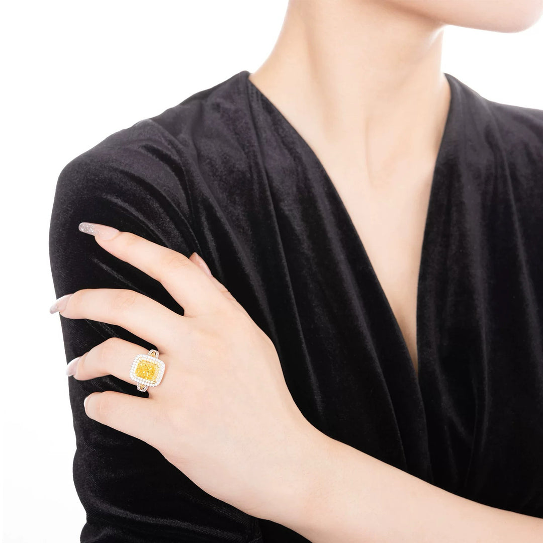 Vintgae-Inspired Yellow Cubic Zirconia Decoy Engagement Ring 3 Carat