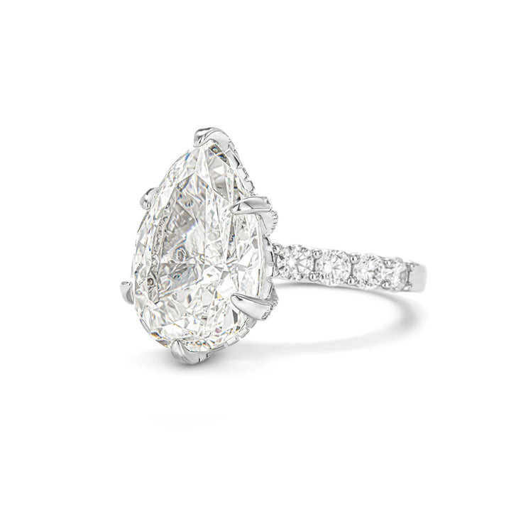 Elegant Statement Pear Cut Cubic Zirconia Decoy Engagement Ring 6 Carat