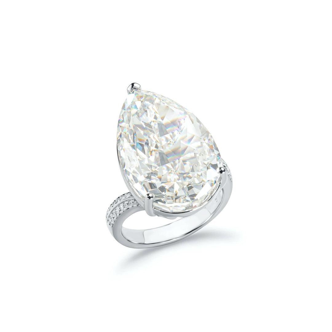 Luxury Pear Cut Cubic Zirconia Statement Decoy Engagement Ring 30 Carat