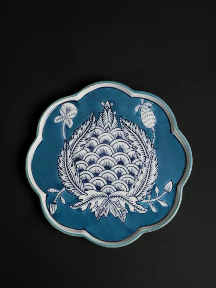 Vintage-Inspired Mandarin Handmade Blue and White Porcelain Plate with Brass Stand