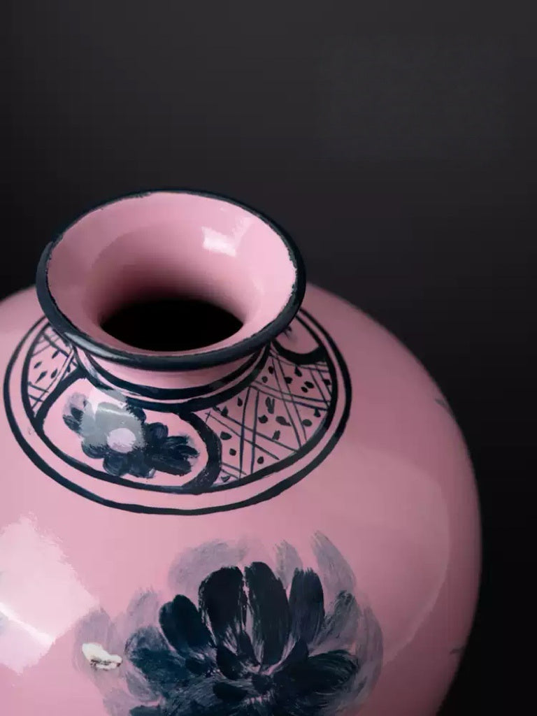 Oriental Style Italian Import Light Purple Hand-Painted Porcelain Vase for Elegant Home Décor