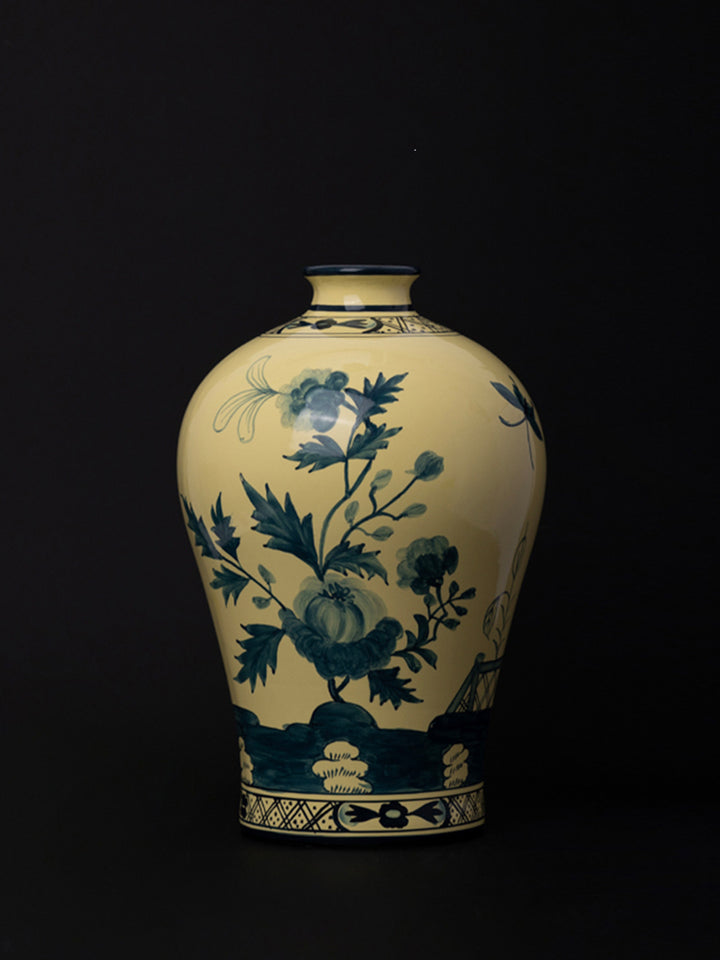 Oriental Italian Handmade Porcelain Vase in Naples Yellow with Cobalt Blue Floral Motifs
