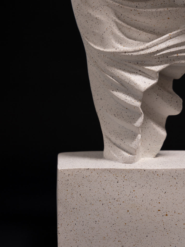 Handmade Italian Limited Edition Rock-Texture Resin Female Figurine Home Decor