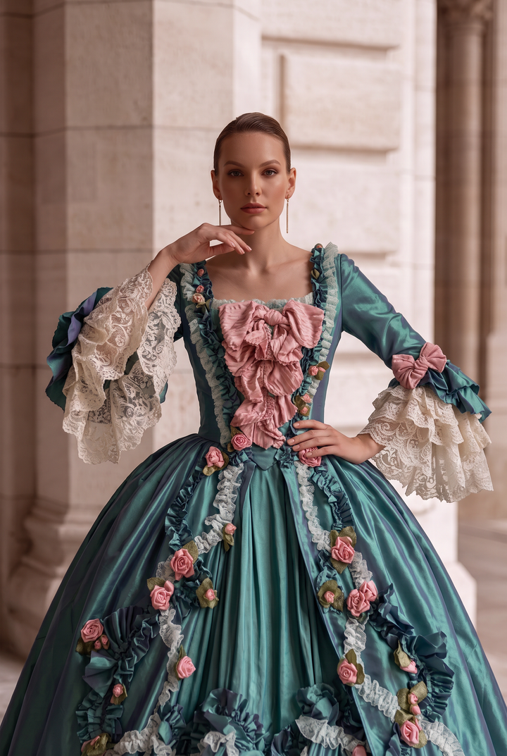 LUXURY ANTIQUE BAROQUE STYLE EMERALD SATIN EVENING DRESS WITH FLORAL LONG SLEEVES - 1800 BALL GOWN