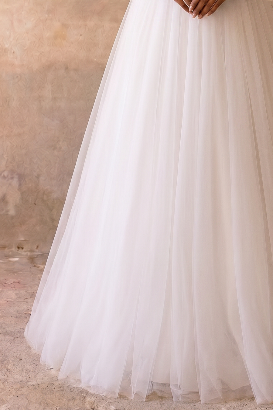 Luxury Modest A-Line Wedding Dress with Long Lace Sleeves-Illusion Bodice and Soft Tulle Skirt – Elegant Bridal Gown Plus Size