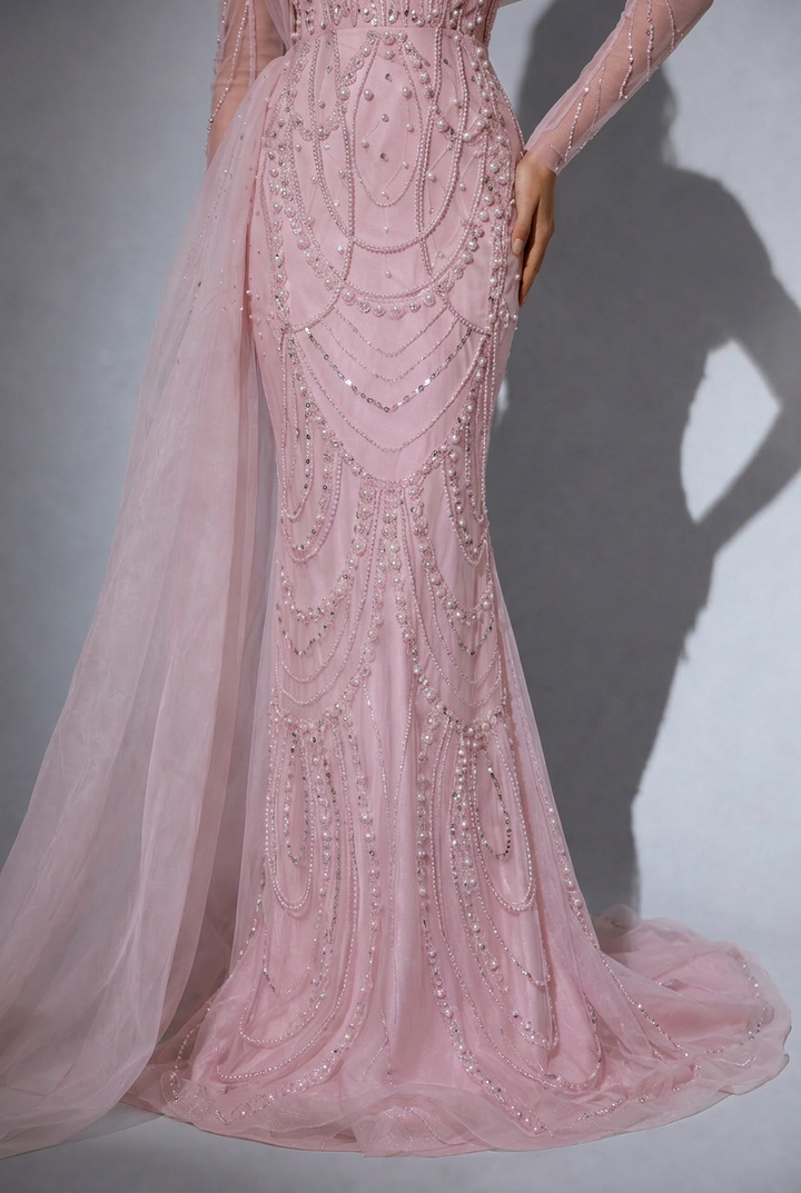 Elegantes Champagner-Abendkleid mit Pailletten und Tüll - Champagner-Kleid für Hochzeitsgäste - Hübsches Paillettenkleid mit langen Ärmeln in Übergröße