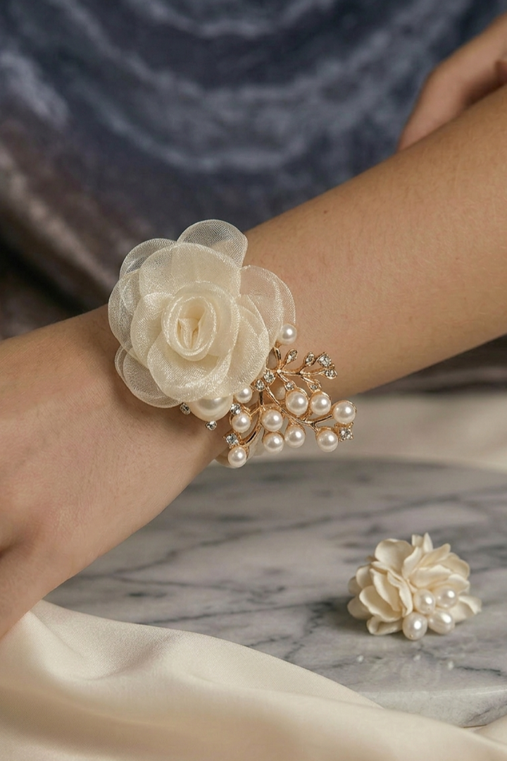 Regency Era-Inspired Champagne Pearl and Lace Flower Bracelet Corsage – Elegant Wedding Accessory