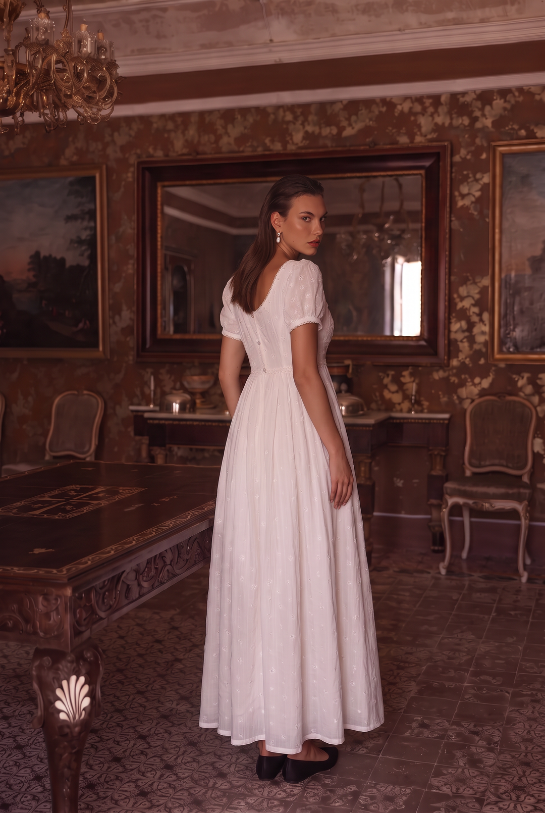 Regency Era White Embroidered Empire Waist Gown with Puff Sleeves and Lace Trim – Bridgerton Inspired Vintage Dress Plus Size
