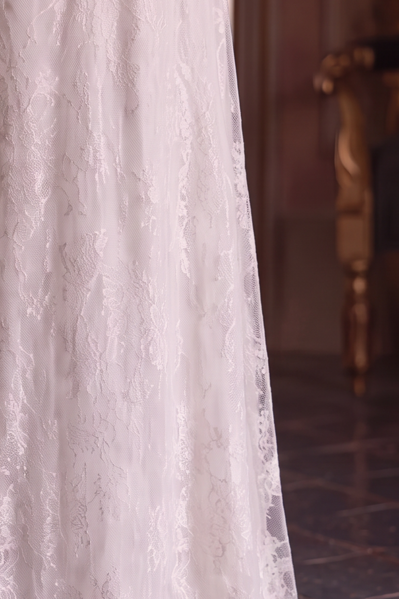 Regency Era White Empire Waist Lace Gown with Puff Sleeves and Embroidered Tulle Train – Bridgerton Inspired Wedding Dress Plus Size