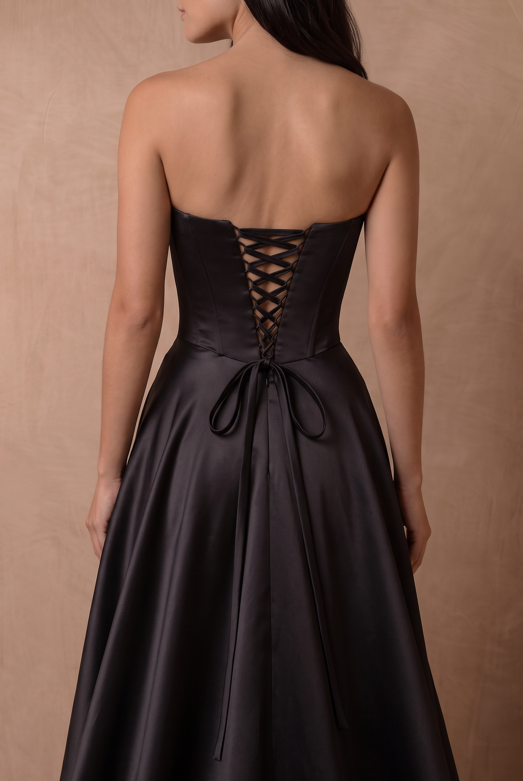 Simple Gothic Black Satin Corset Wedding Dress – Strapless Sweetheart Bridal Gown with Lace-Up Back and Flowing Train Plus Size