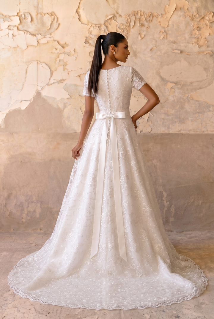 Timeless Sophistication: Modest Lace A-Line Wedding Dress with Short Sleeves Plus Size