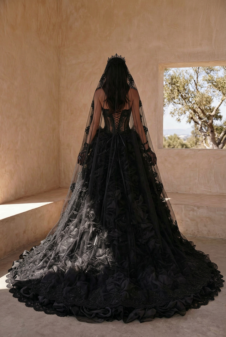 Unconventional Black Gothic Lace Tulle Embroidery Wedding Dress – Strapless Corset Luxury Bridal Gown Plus Size