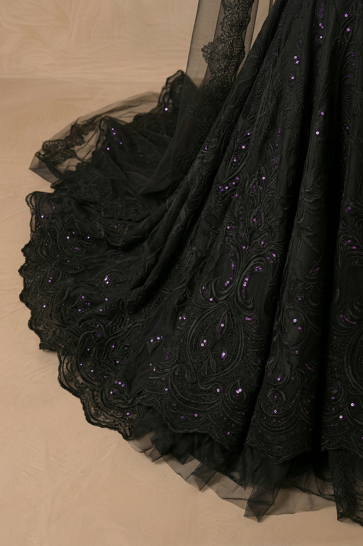 Unconventional Black Gothic Mermaid Wedding Dress – Halter Neck Corset Lace Embroidery Gown With Purple Shimmer Plus Size