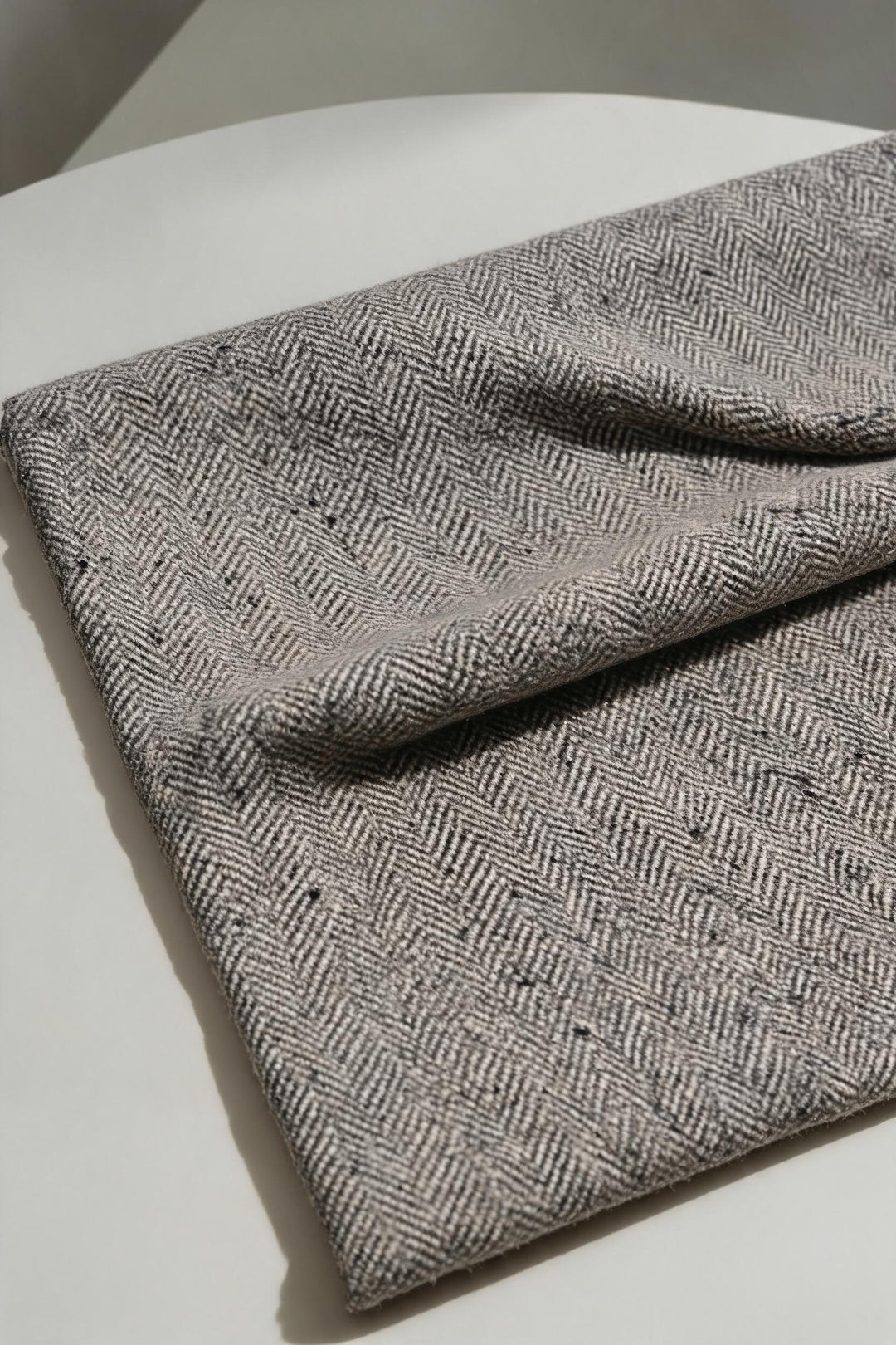 Victorian-Inspired Men's Charcoal Gray Tweed Frock Coat – Edwardian Gentleman Formalwear with Lace Jabot & Gold Buttons