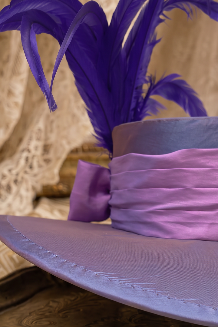 Vintage-Inspired Victorian Wide-Brim Feather Hat with Satin Ribbon Bow – Purple &amp; Lilac Statement Hat