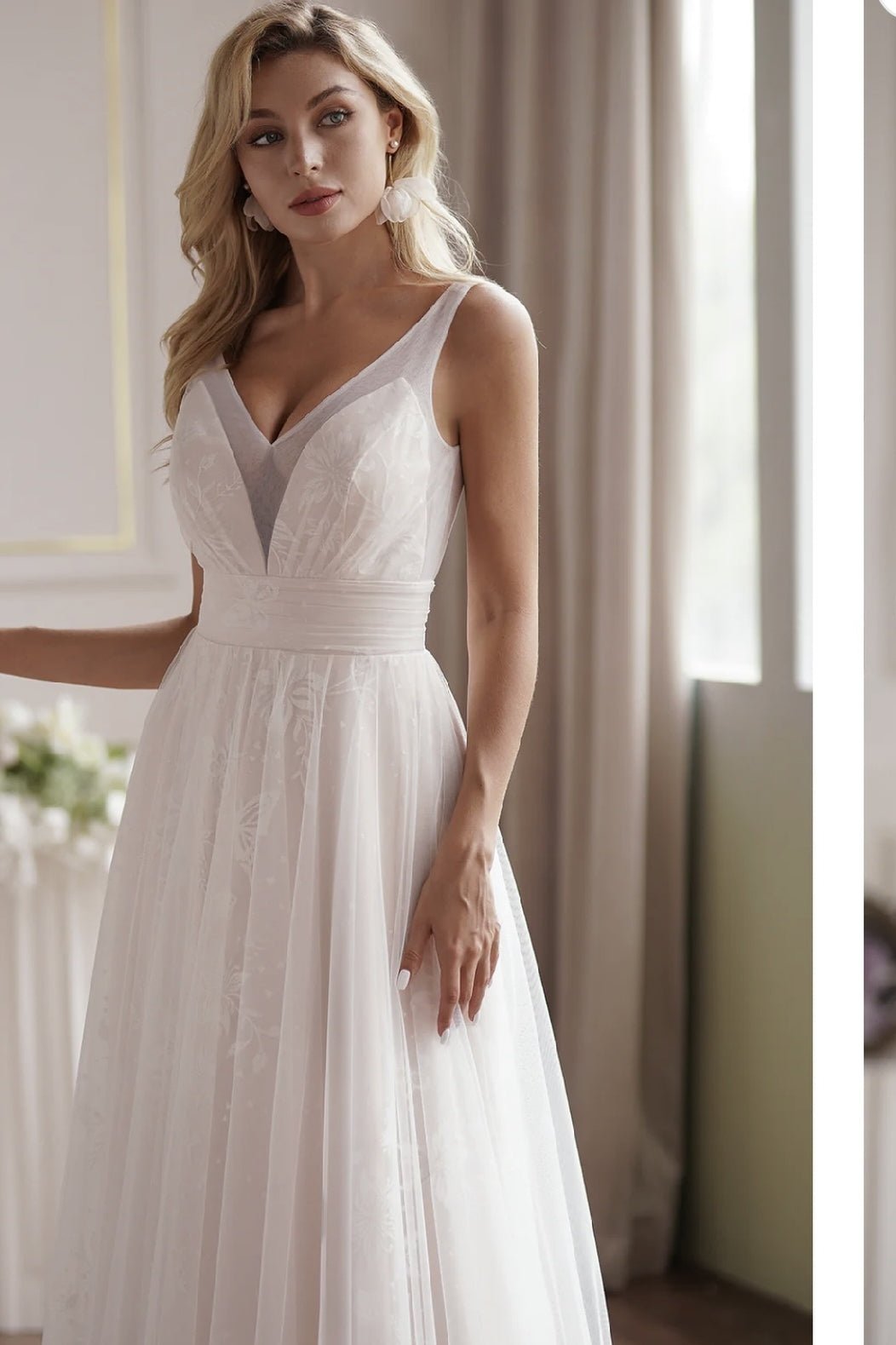 A-Line Princess V-Neck Sweep Train Tulle Lace Wedding Dress US18 / LIGHT IVORY/LIGHT IVORY A-Line Princess V-Neck Sweep Train Tulle Lace Wedding Dress US18 / LIGHT IVORY/LIGHT IVORY