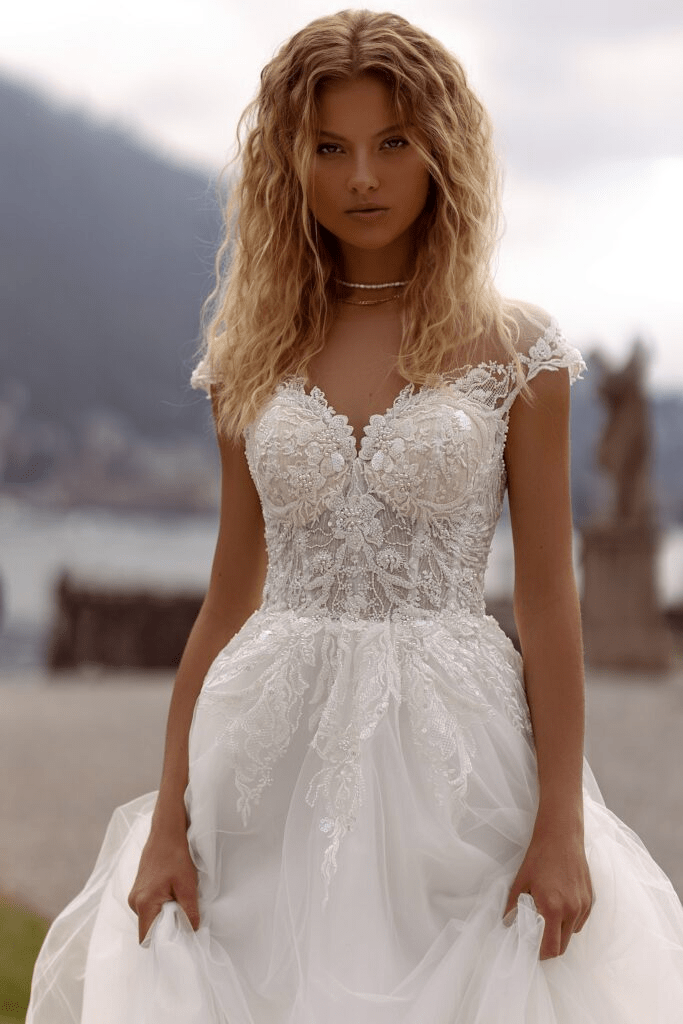 Aline Wedding Dress with Lace Sleeves - Floral Lace Wedding Dress - Corset Wedding Gown Plus Size - WonderlandByLilian