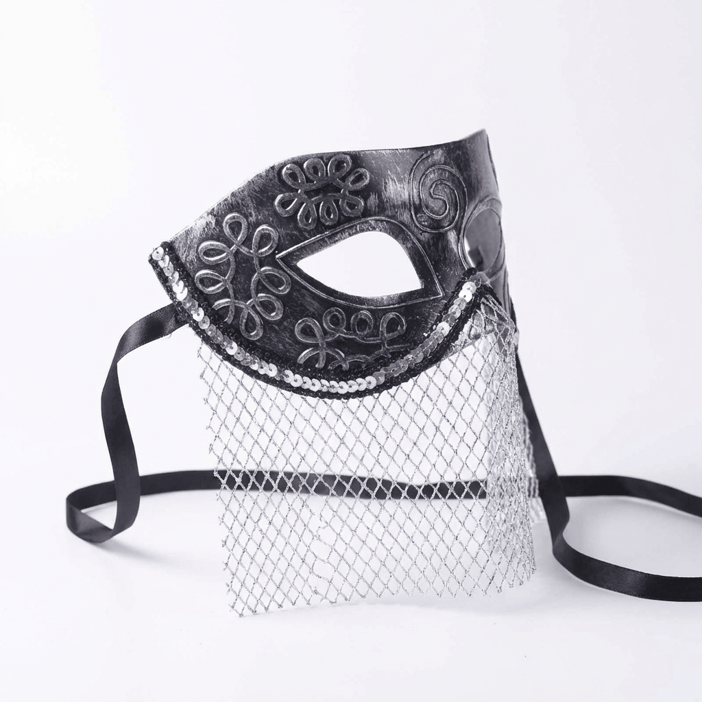 Argent Veil – Silver Masquerade Mask - WonderlandByLilian