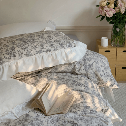 Autumn Blossom Cottagecore Bedding Set - WonderlandByLilian