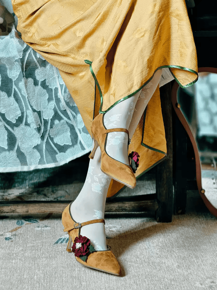 "Blossom Waltz" – Handmade Vintage Floral Mary Jane Heels - WonderlandByLilian