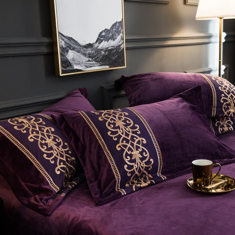 BROOKLYN VELVET ROYAL DUVET COVER & SHAMS 500TC - WonderlandByLilian