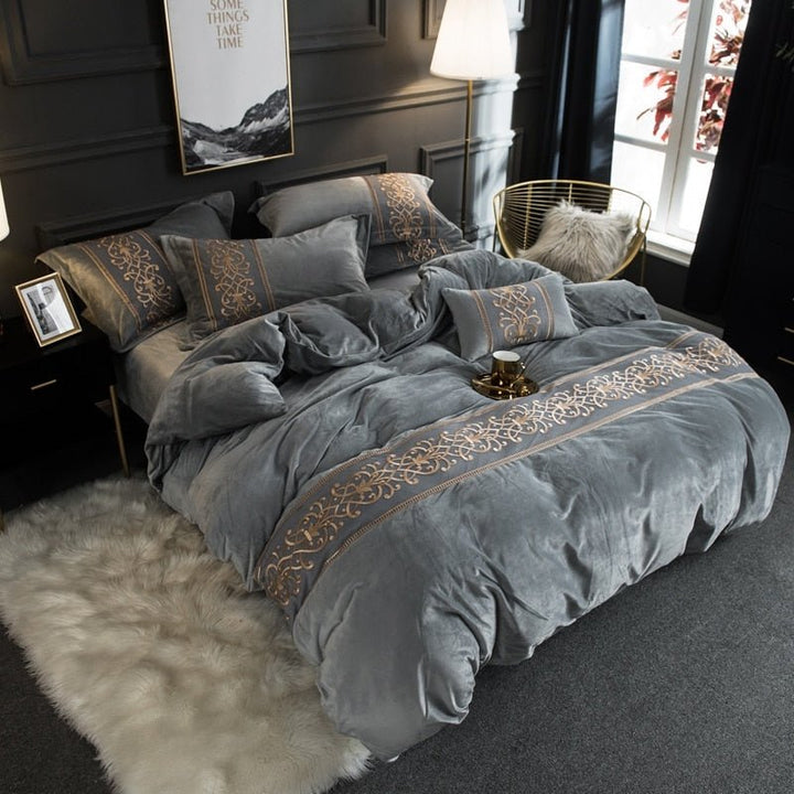 BROOKLYN VELVET ROYAL DUVET COVER & SHAMS 500TC - WonderlandByLilian