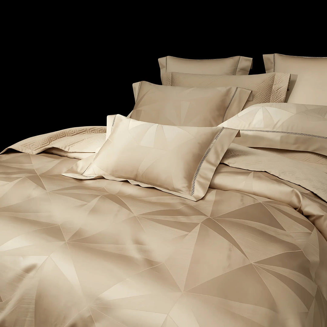 CHAMPAGNE ELEGANCE 1400 THREAD COUNT DUVET COVER & SHAMS - WonderlandByLilian