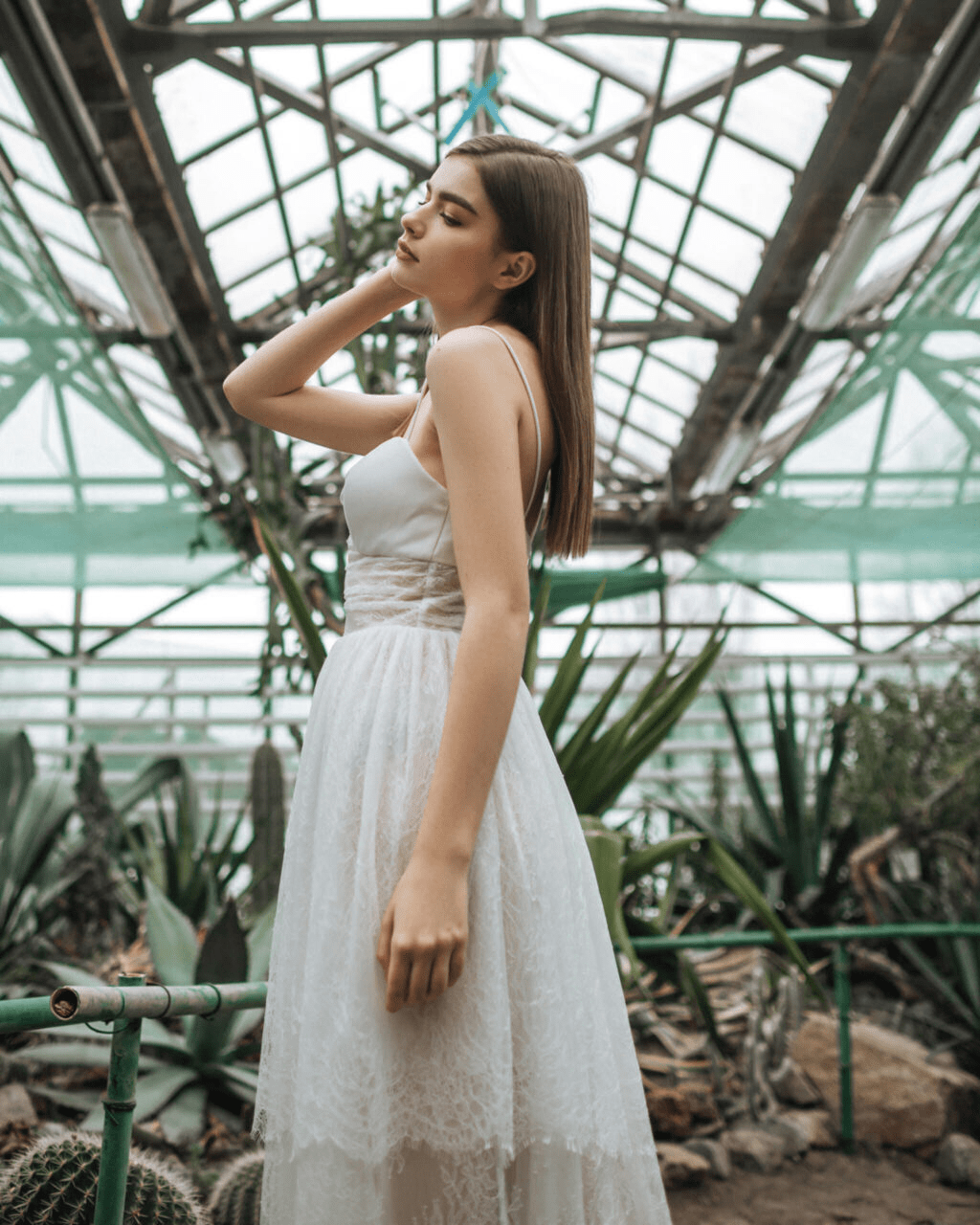 Chic Wedding Dress and Midi Wedding Dress with Lace - Spaghetti Strap Wedding Dress Plus Size - Amaris Size 6 Chic Wedding Dress and Midi Wedding Dress with Lace - Spaghetti Strap Wedding Dress Plus Size - Amaris Size 6