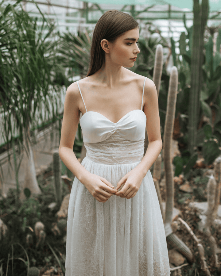 Chic Wedding Dress and Midi Wedding Dress with Lace - Spaghetti Strap Wedding Dress Plus Size - Amaris - WonderlandByLilian