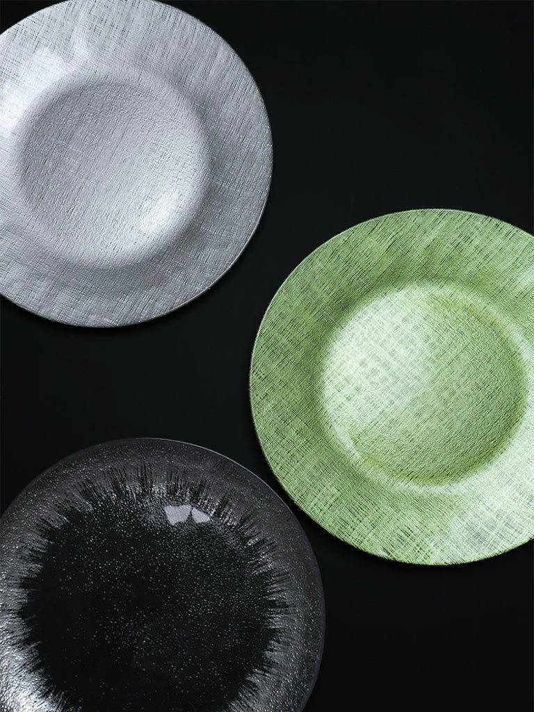 Classic Italian Handcrafted Venetian Gilded Glass Plates Set in Silver and Gold - WonderlandByLilian